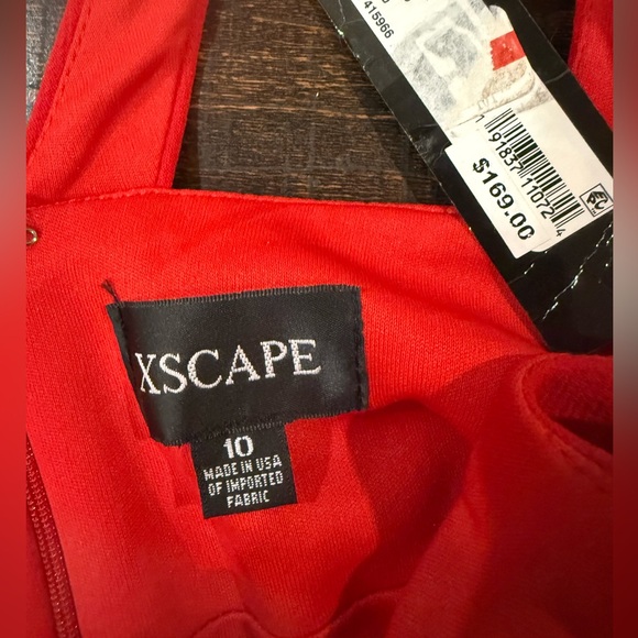 NWT XSCAPE Red One Shoulder Cocktail Dress Size 10 - Picture 4 of 7